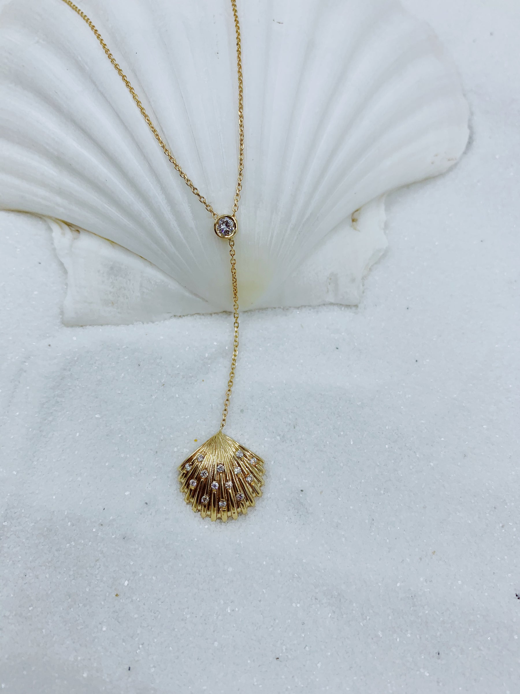 Diamond Lariat Shell Necklace