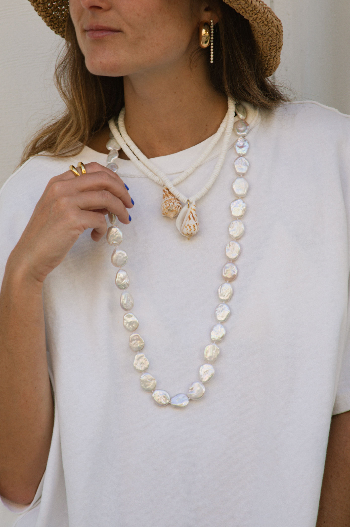 Shell Pendant Beaded Necklace