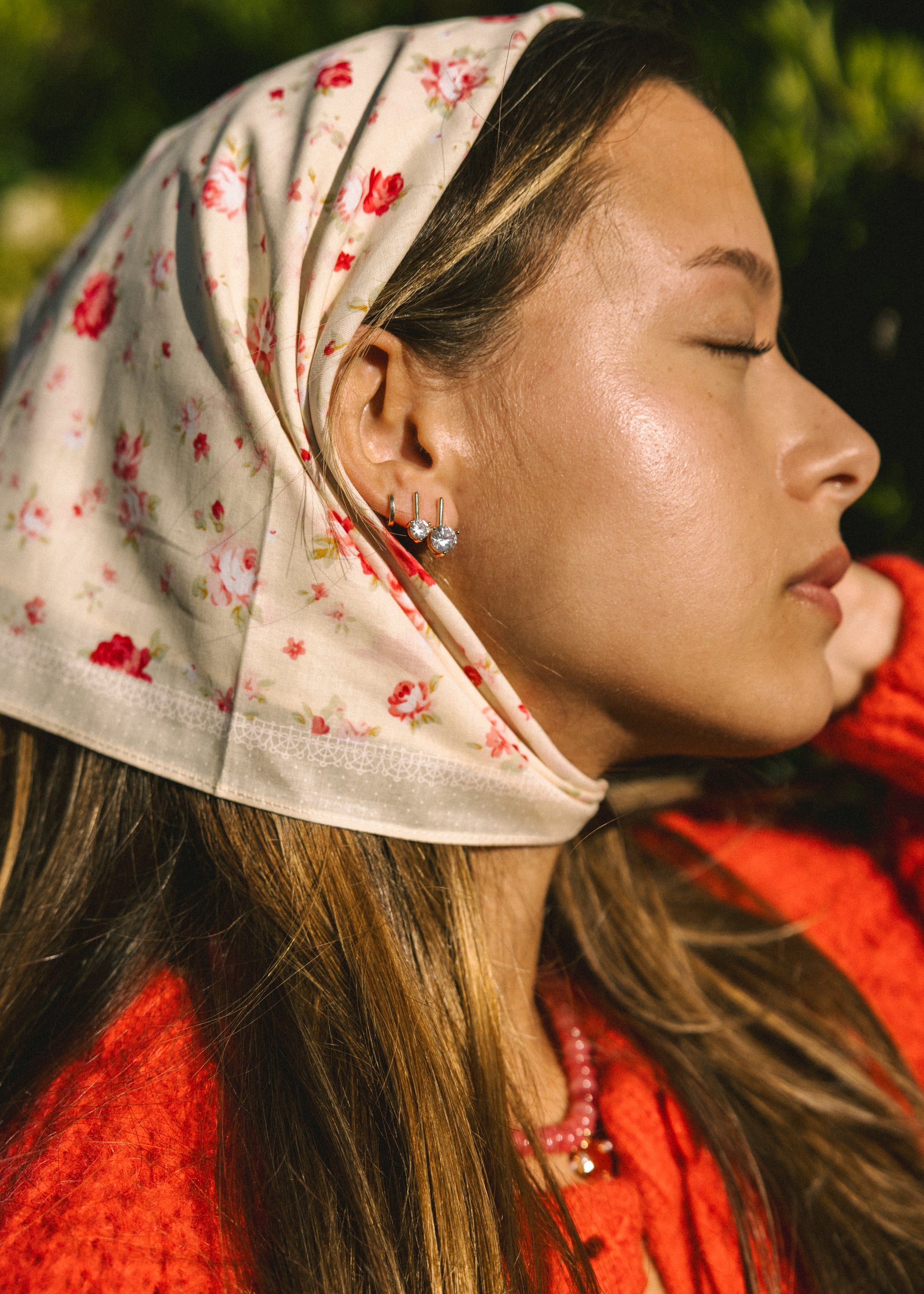 Round Drop Medium Studs