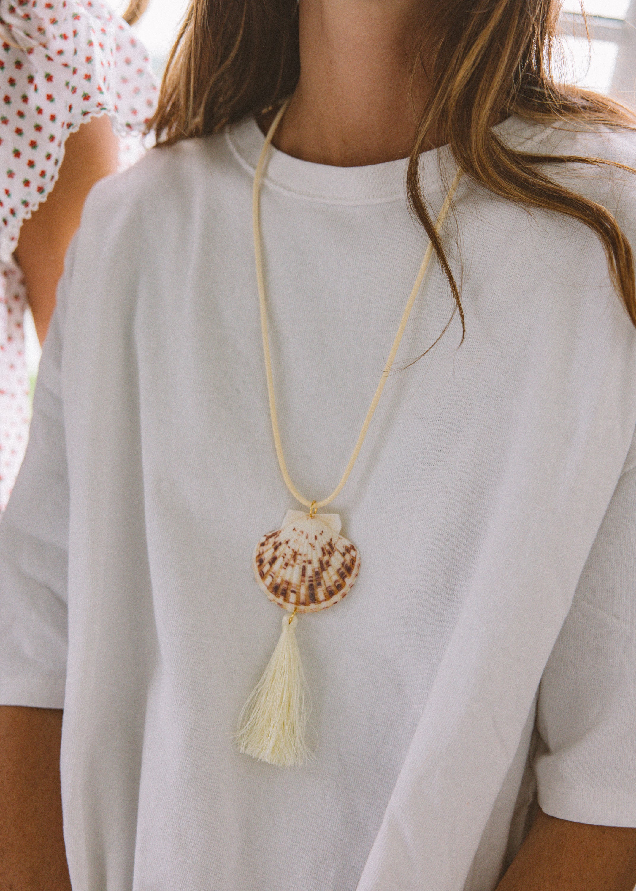 Scallop Shell Tassel Necklace