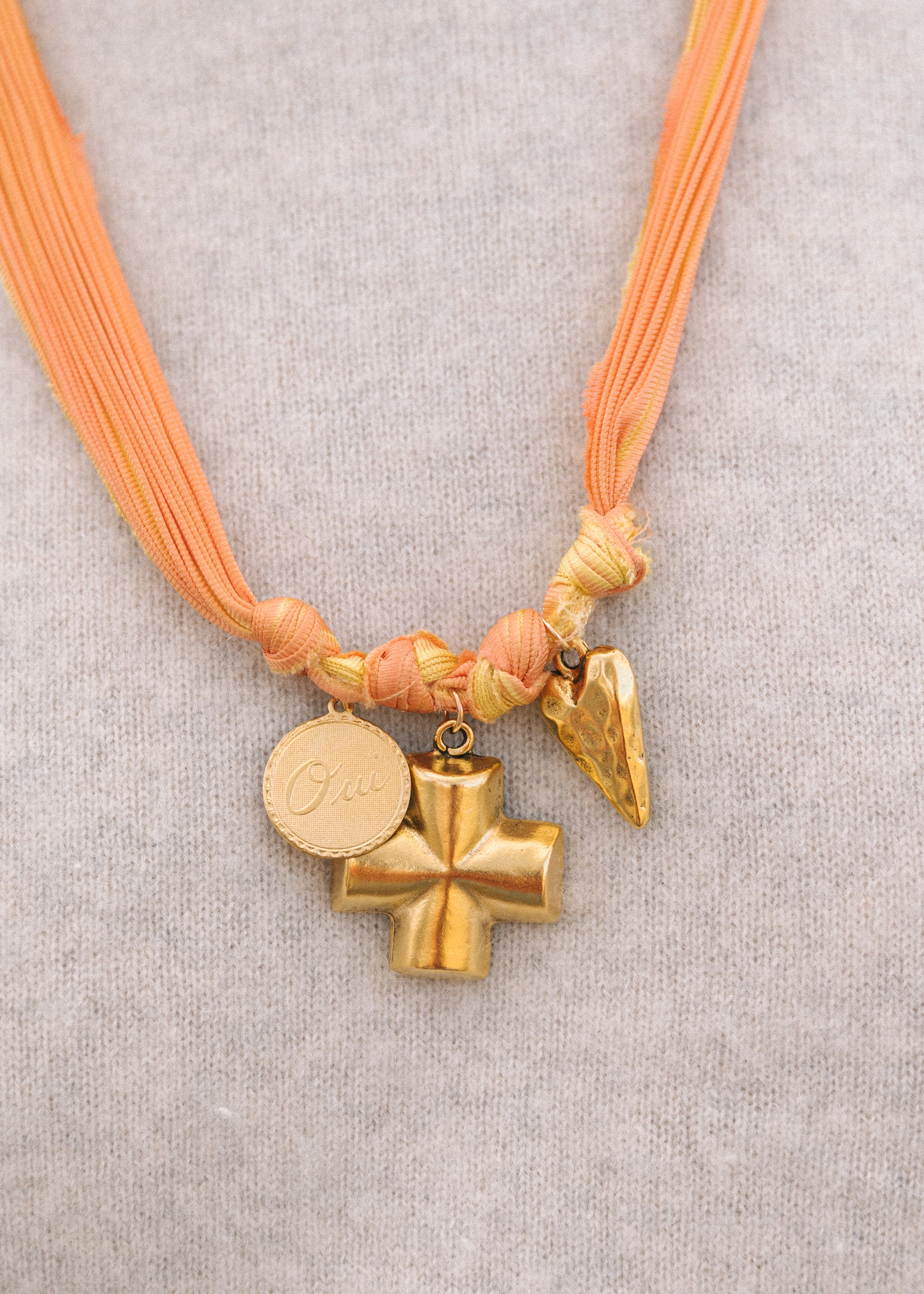 Ribbon Charm Necklace